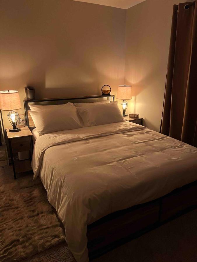 Hometel Premium Guest Suite W/ Private Entrance Ypsilanti Luaran gambar