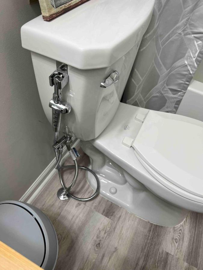 Hometel Premium Guest Suite W/ Private Entrance Ypsilanti Luaran gambar