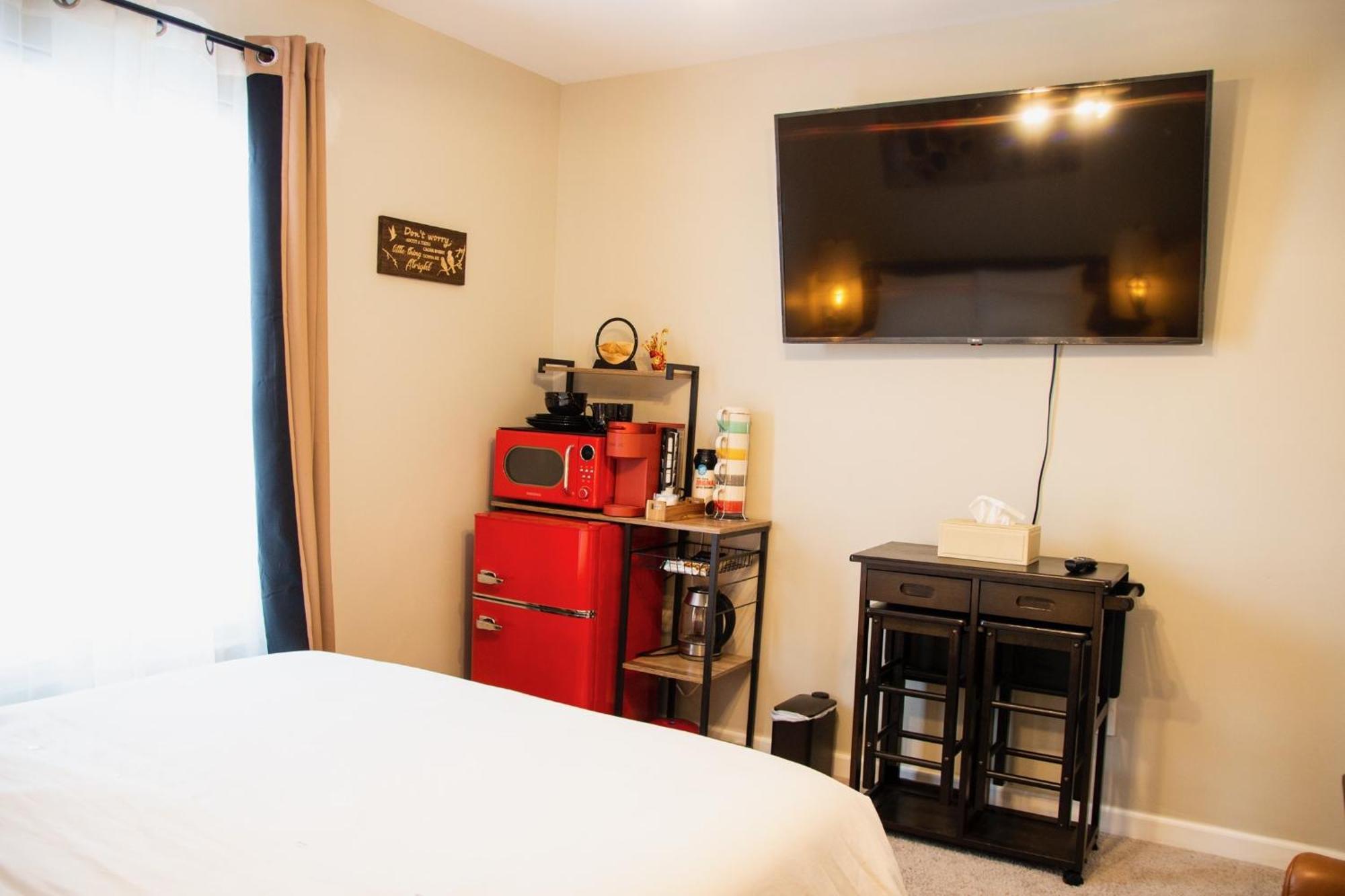 Hometel Premium Guest Suite W/ Private Entrance Ypsilanti Luaran gambar